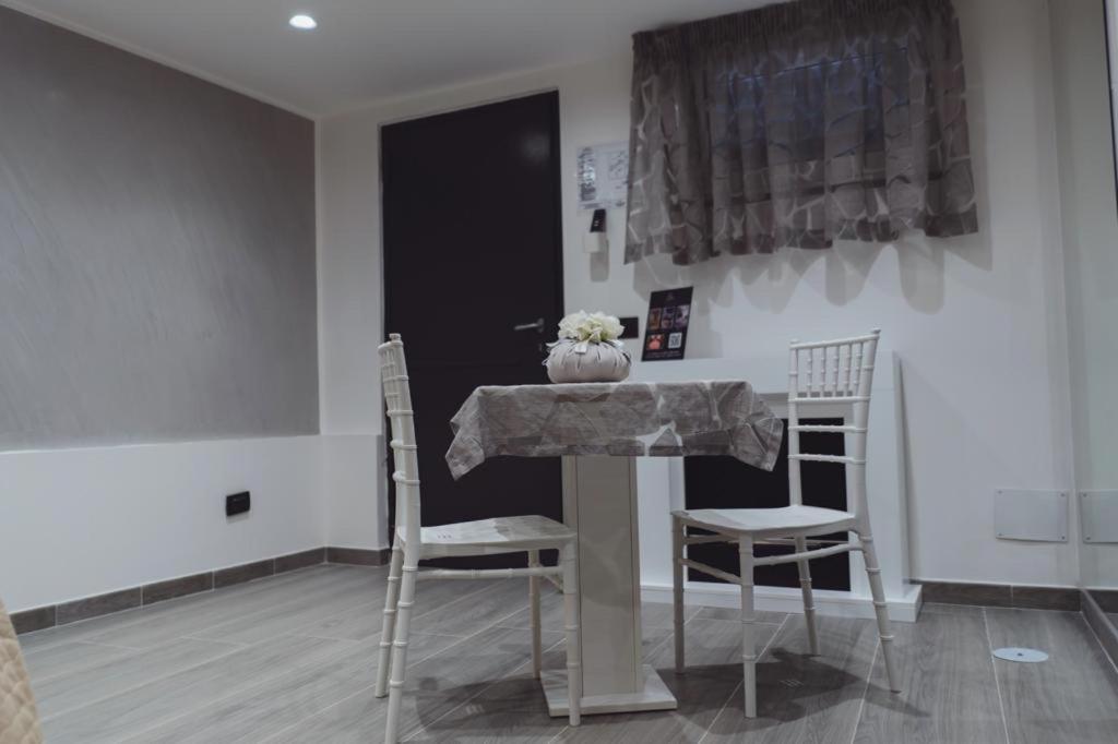 Dl Luxury B&B Nápoles Habitación foto